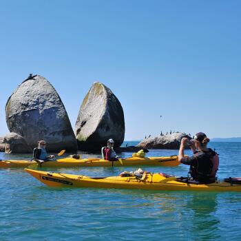 Kayak to Split Apple Rock