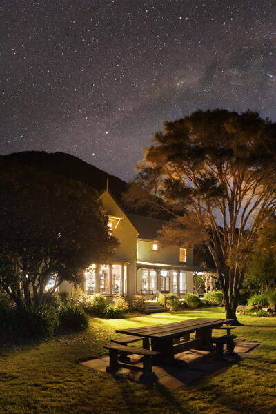 Meadowbank Homestead at Awaroa
