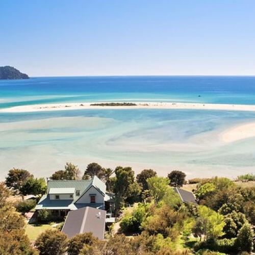 Work at Beachfront Lodges