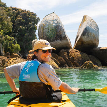 Kayak to Split Apple Rock